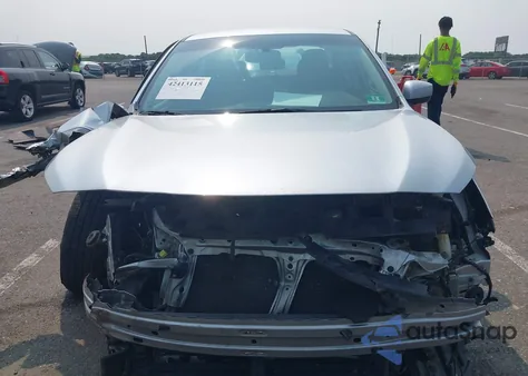 2016 Subaru Legacy 2.5I Premium из США, поврежденный, VIN 4S3BNAC60G3029944